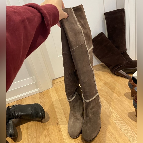 italian suede knee high boots! gorgeous!!! - Picture 2 of 5
